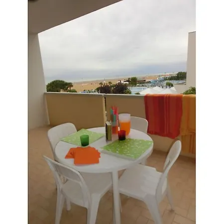 Апартаменти Near And Thermae